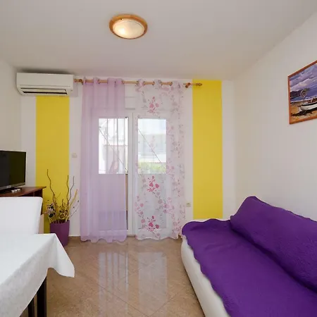 Mirjana Apartmán Lopar